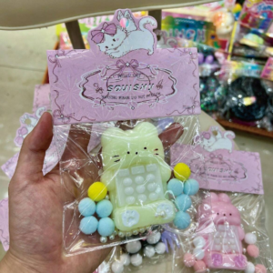 Tabby cat 7 cm (pink)