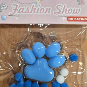 Tabby cat paw transparent 7 cm